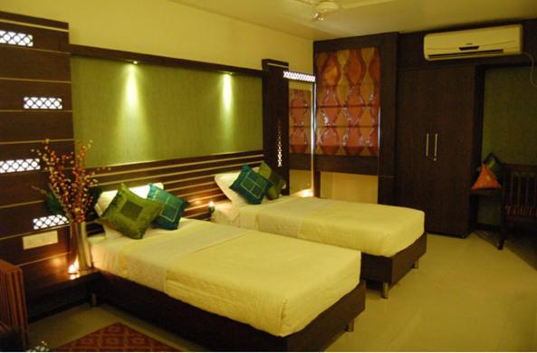 Hotel Meera Raipur  Room photo